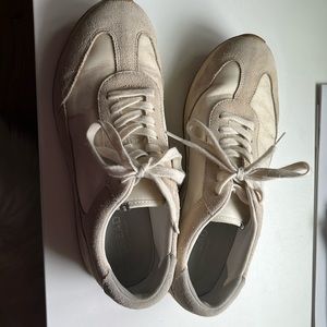 Everlane tread sneakers